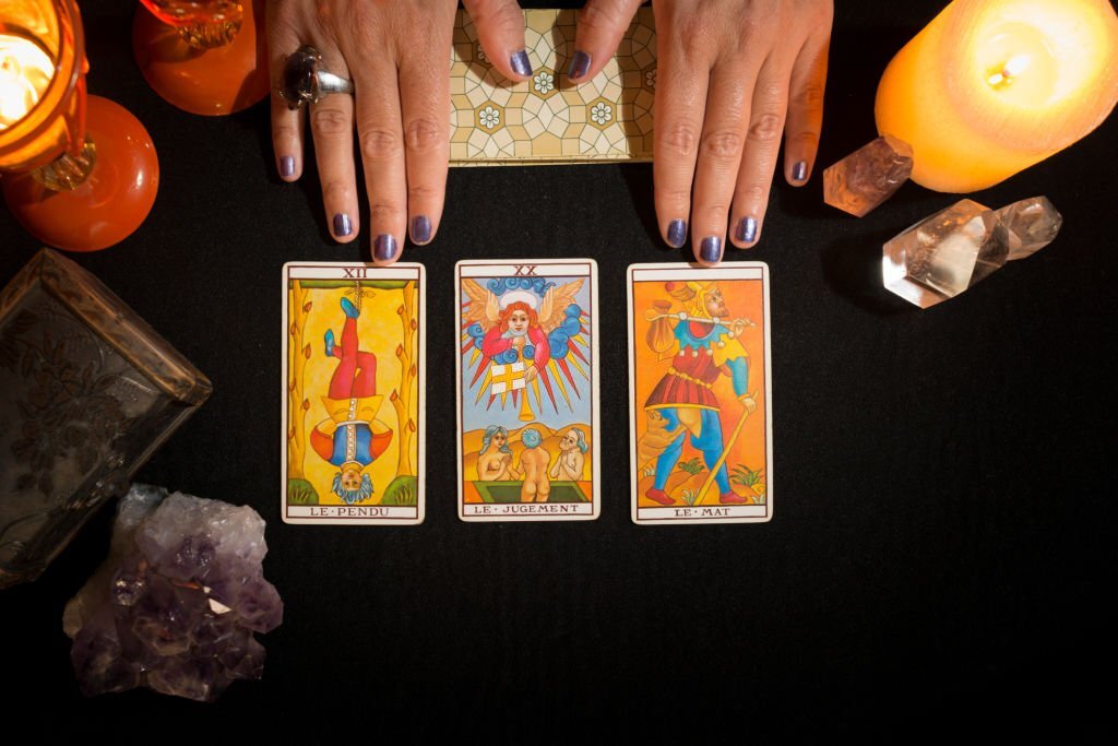 Cách diễn giải các thẻ bài Tarot